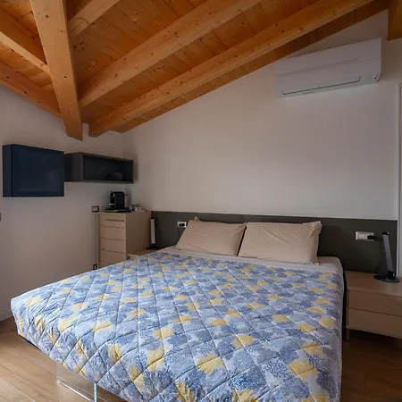Foresteria Di فندق مبيت وإفطار 4*