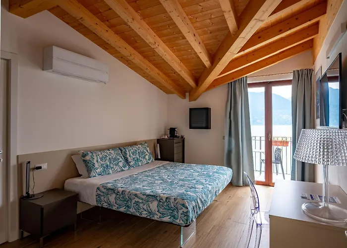B&B Foresteria Di 메나지오