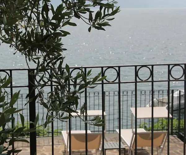 Foresteria Di 4*