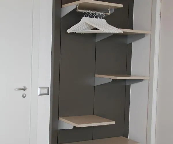 Bed and Breakfast Foresteria Di 4*