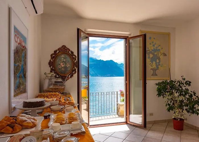 Foresteria Di 4* Menaggio