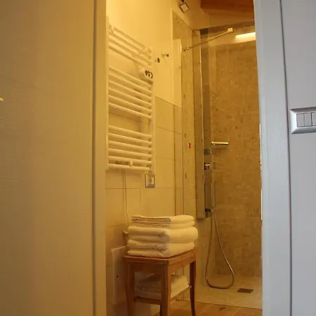 Foresteria Di Couette-café Menaggio